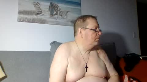 Snapshot of sunspotbaby chatting on 16, 7, 2026 Sunspotbaby online show from 16, 7, 2026