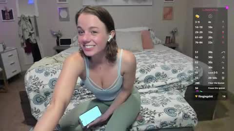 Snapshot of sunxbun chatting on 22, 12, 2025 sunxbun online show from 22, 12, 2025