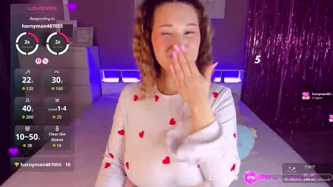 Snapshot of super_huge_boobs chatting on 16, 3, 2026 Karen online show from 16, 3, 2026