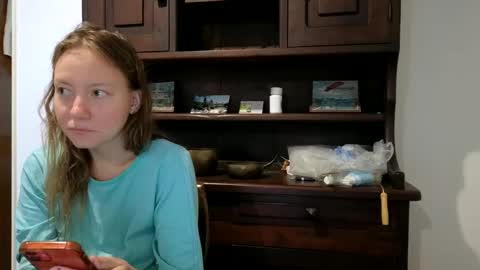 super jony and Marta GMT 1300-1800 every day online show from 24, 2, 2025