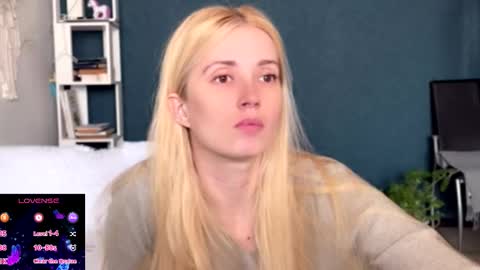 Snapshot of super_peach_stream chatting on 23, 11, 2025 ANNApvt open full info in bio online show from 23, 11, 2025