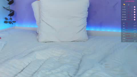 Milana Scarlett online show from 3, 10, 2025