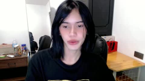 Snapshot of superhotbabe1 chatting on 28, 2, 2025 Erica Help me to reach my goal Superhotbabe1 online show from 28, 2, 2025