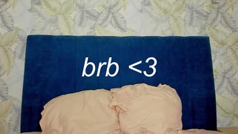 Snapshot of superior_cat chatting on 12, 2, 2025 Una online show from 12, 2, 2025