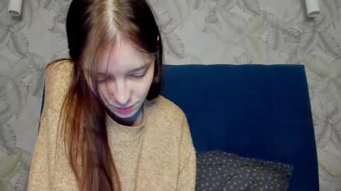 Snapshot of superior_cat chatting on 3, 3, 2025 Una online show from 3, 3, 2025