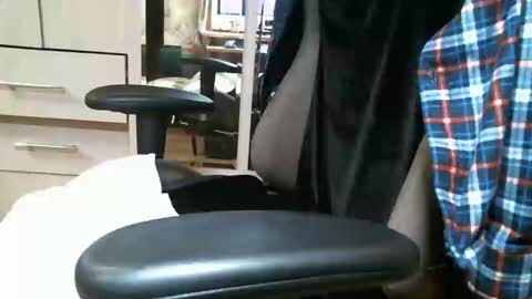 welcome to my room online show from 17, 2, 2025