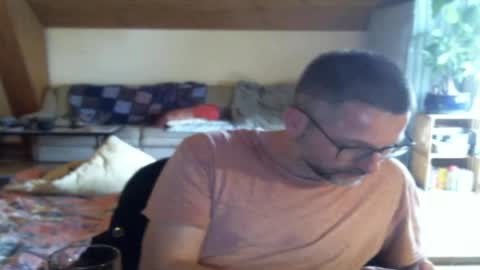 supersquirrel81 online show from 10, 5, 2026