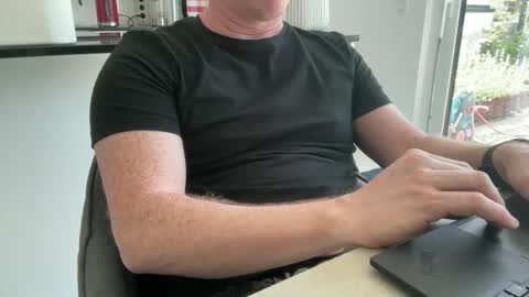 surfstar81 online show from 28, 4, 2026