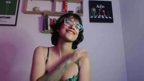susana_w online show from 27, 2, 2025