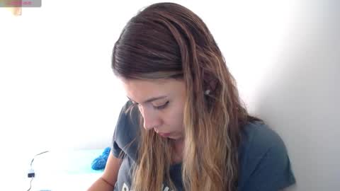 Snapshot of susanaduncann chatting on 22, 12, 2024 Susana online show from 22, 12, 2024