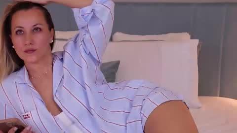 Snapshot of susanjewel chatting on 25, 9, 2025 SusanJewel online show from 25, 9, 2025