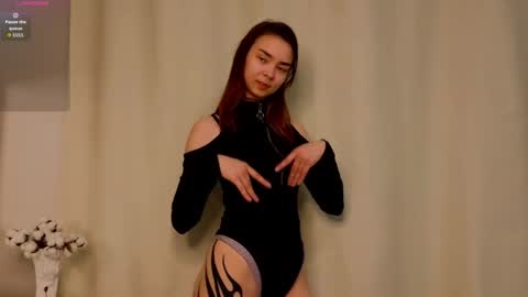 susannahtrojahn online show from 19, 5, 2026