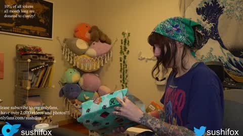   online show from 17, 12, 2024