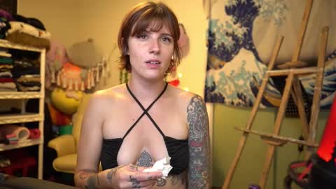   online show from 7, 11, 2025