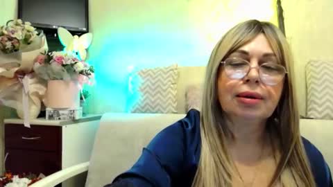 Snapshot of susiexnoreen chatting on 21, 4, 2026 SusiexNoreen online show from 21, 4, 2026