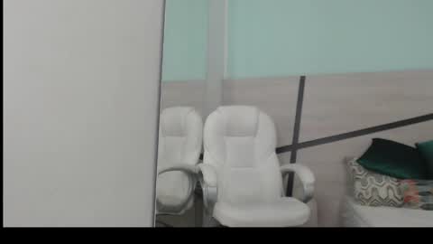 Snapshot of sussy_leon chatting on 13, 12, 2024 sussy leon online show from 13, 12, 2024