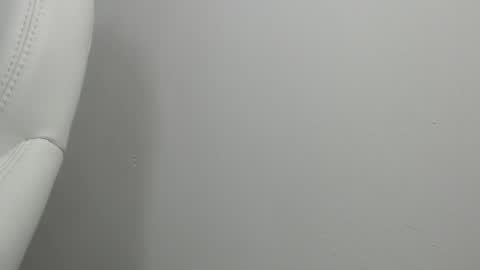 Snapshot of sussy_leon chatting on 31, 1, 2025 sussy leon online show from 31, 1, 2025