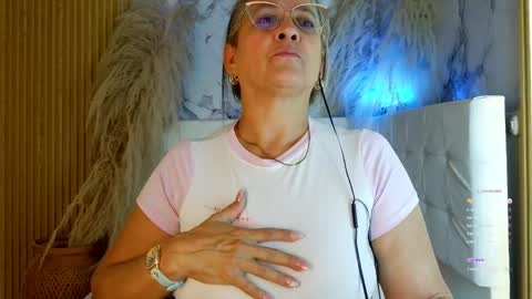 Snapshot of sussy_perez_ chatting on 19, 5, 2026 Sussy online show from 19, 5, 2026