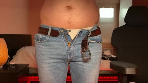 Snapshot of sutlac90 chatting on 2, 11, 2025 sutlac90 online show from 2, 11, 2025