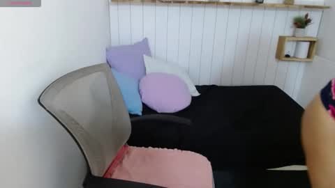 Snapshot of suxxxy_ chatting on 25, 11, 2025 Suxxxy online show from 25, 11, 2025