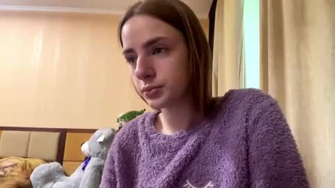 Snapshot of suzannetigerino chatting on 23, 5, 2026 Emila online show from 23, 5, 2026