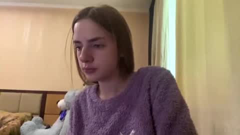 Snapshot of suzannetigerino chatting on 24, 5, 2026 Emila online show from 24, 5, 2026