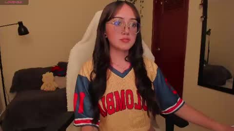 Snapshot of suzumi_ chatting on 6, 7, 2026 Jadde online show from 6, 7, 2026
