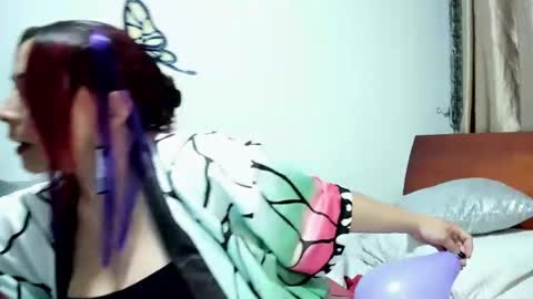 Suzy Amaya  online show from 14, 9, 2025