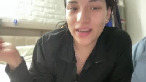 Snapshot of suzyishellawet chatting on 24, 6, 2026 Suzy online show from 24, 6, 2026