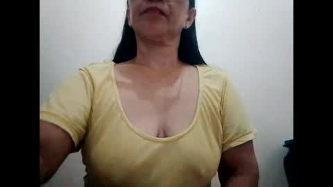 suzzie_hot online show from 10, 2, 2025