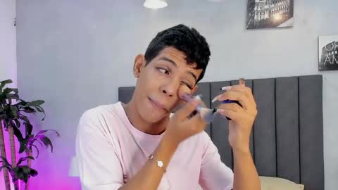 Snapshot of sven_basquiat chatting on 7, 6, 2026 Sven online show from 7, 6, 2026