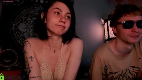 Snapshot of sweathome chatting on 13, 5, 2026 sweaties3 online show from 13, 5, 2026