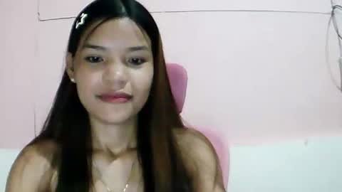 Snapshot of sweet01pinay chatting on 31, 5, 2026 sweet01pinay online show from 31, 5, 2026