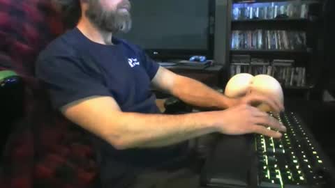 Snapshot of sweet1514 chatting on 26, 11, 2025 sweet1514 online show from 26, 11, 2025