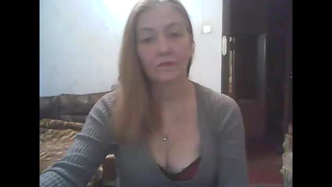 Snapshot of sweet4blonde67 chatting on 5, 11, 2025 sweet4blonde67 online show from 5, 11, 2025