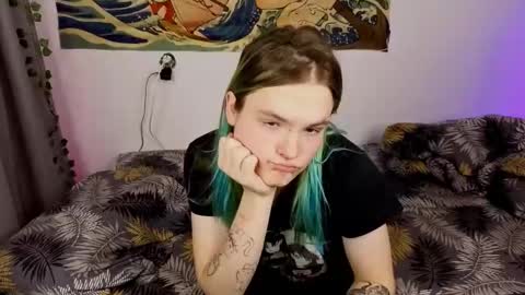 Snapshot of sweet4t chatting on 26, 10, 2025 Haeyang Torry online show from 26, 10, 2025