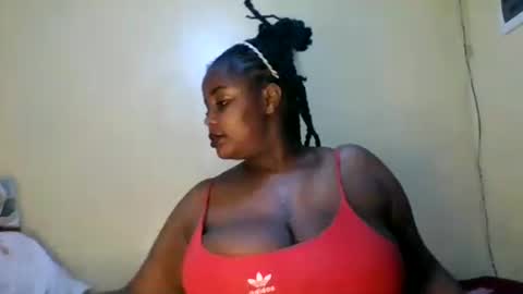 Snapshot of sweet52537 chatting on 14, 2, 2025 sweet52537 online show from 14, 2, 2025