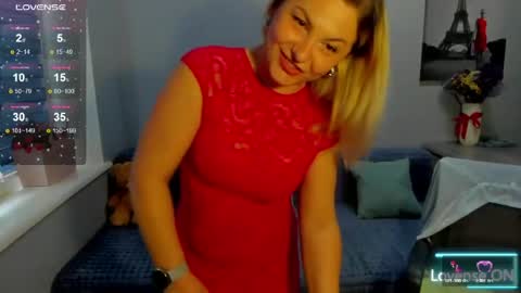 Snapshot of sweet___margaret chatting on 12, 5, 2026 Margaret online show from 12, 5, 2026