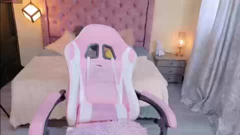 sweet__thang online show from 11, 9, 2025