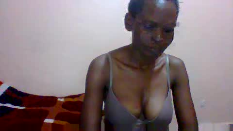 sweet_adora online show from 17, 2, 2025
