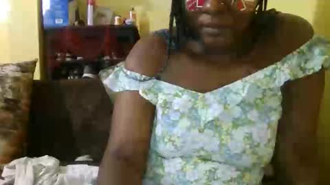 sweet_adora online show from 3, 6, 2026