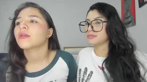 Snapshot of sweet_and_rous chatting on 1, 7, 2026 sweet_and_rous online show from 1, 7, 2026