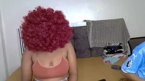 Snapshot of sweet_angie01 chatting on 14, 9, 2025 angie online show from 14, 9, 2025