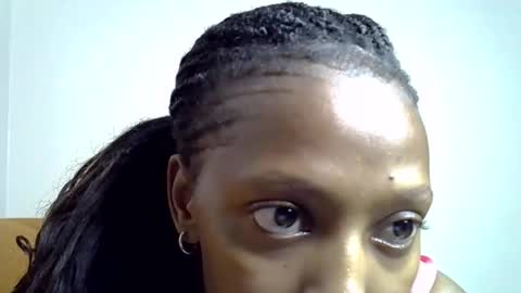 sweet_ashanny online show from 18, 4, 2026