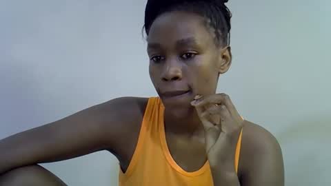 Snapshot of sweet_brown9 chatting on 7, 10, 2025 sweet_brown9 online show from 7, 10, 2025