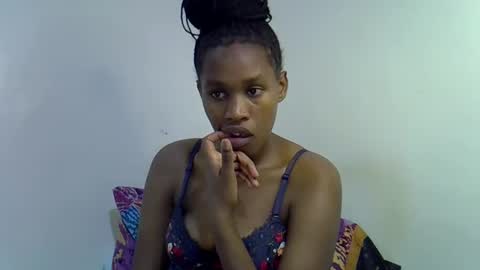 Snapshot of sweet_brown9 chatting on 9, 10, 2025 sweet_brown9 online show from 9, 10, 2025