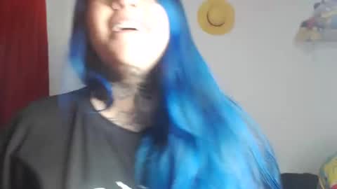 Snapshot of sweet_bubblee chatting on 30, 9, 2025 Bubbles online show from 30, 9, 2025