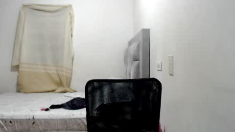 Snapshot of sweet_bunnyxx chatting on 25, 10, 2025 dulce online show from 25, 10, 2025