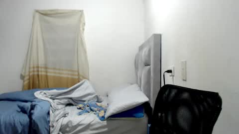 Snapshot of sweet_bunnyxx chatting on 27, 11, 2025 dulce online show from 27, 11, 2025