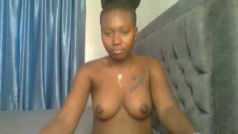 Camila online show from 3, 11, 2025